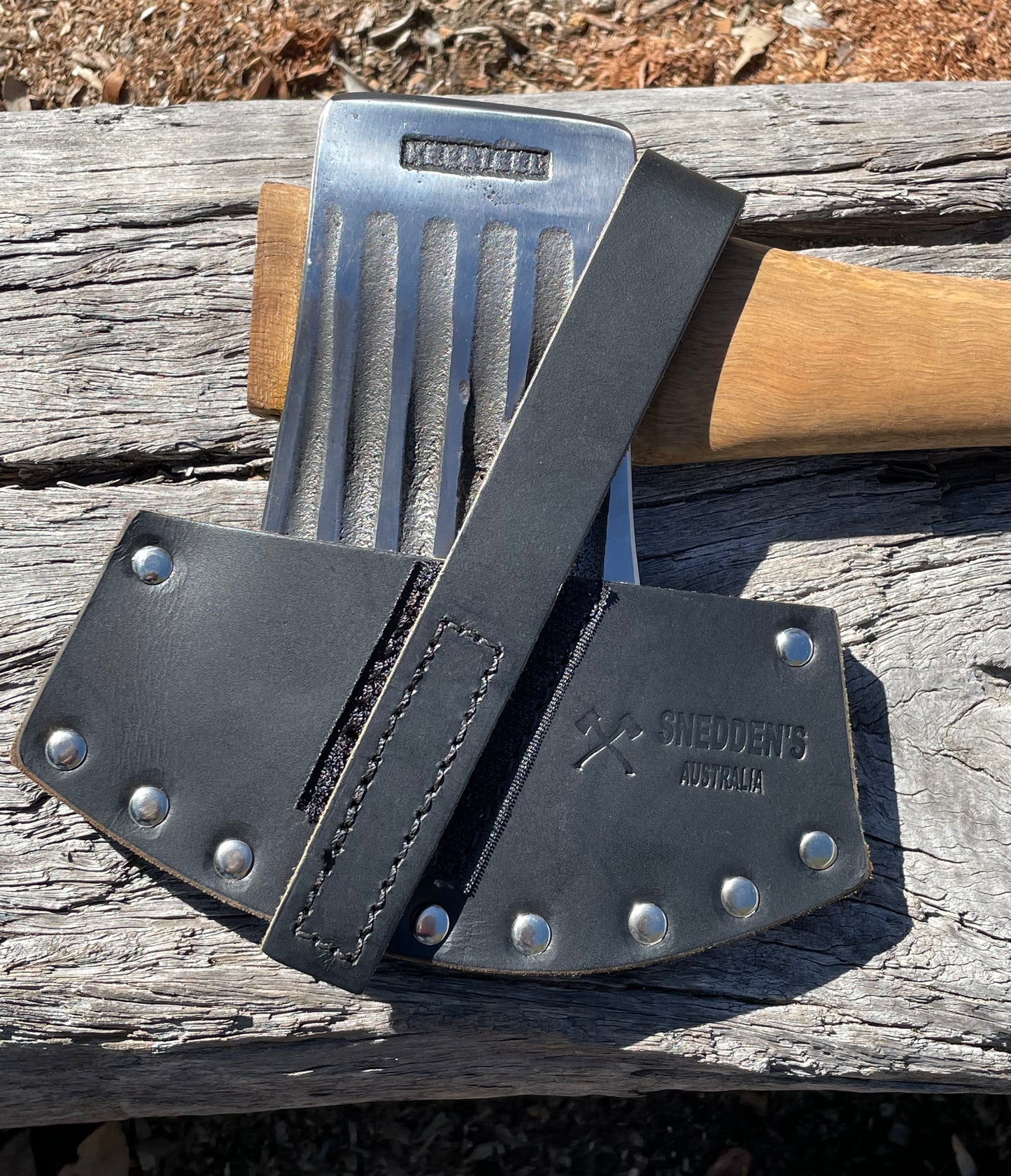 RA050 Reconditioned Keesteel Washboard 3 1/2lb 610mm spotted gum handle