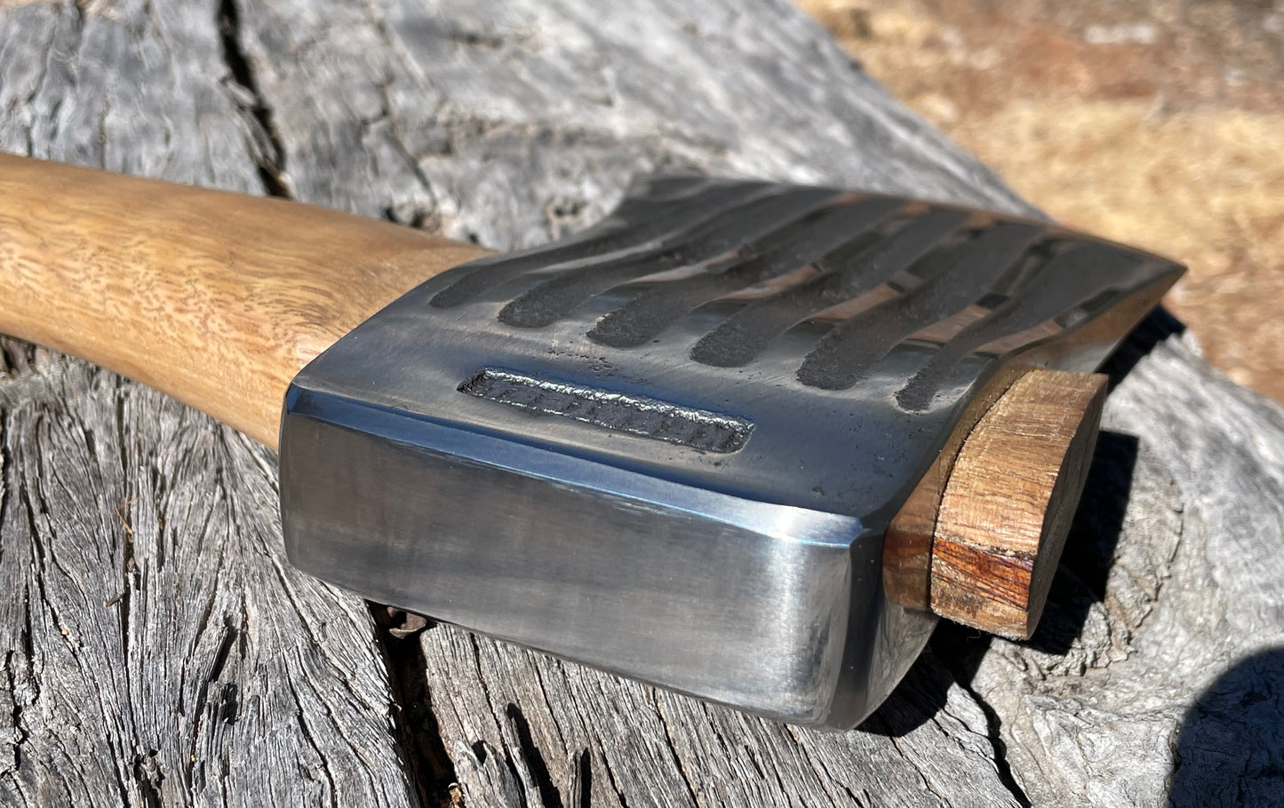 RA050 Reconditioned Keesteel Washboard 3 1/2lb 610mm spotted gum handle