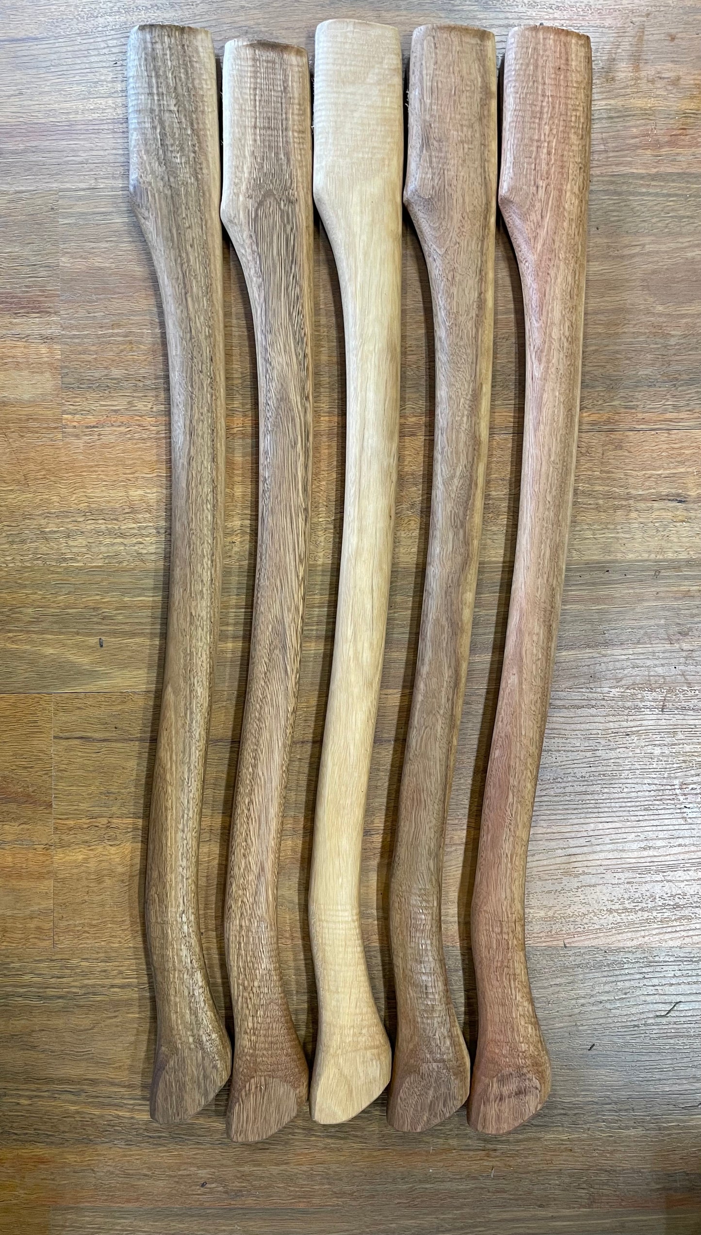 Axe handle 800mm. SPOTTED GUM. +++ DISCOUNTED SECOND GRADE +++