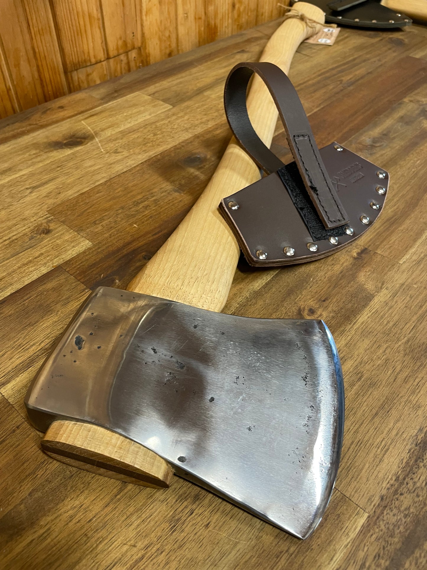 Reconditioned Unknown brand Axe 800mm Hickory Handle RA070 ++DISCOUNTED++