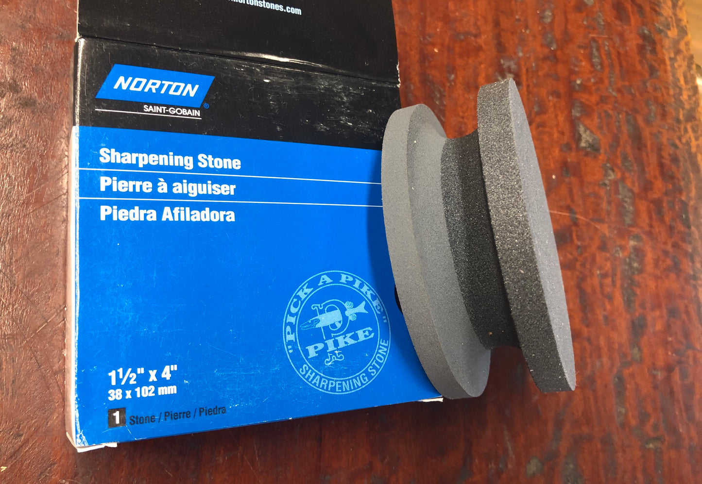 Large Sharpening Stone for Axes/Knives with Finger Groove