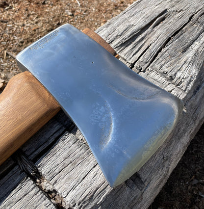 RA062 Reconditioned Kelly St Catharines Made in Canada axe with 800mm spotted gum handle