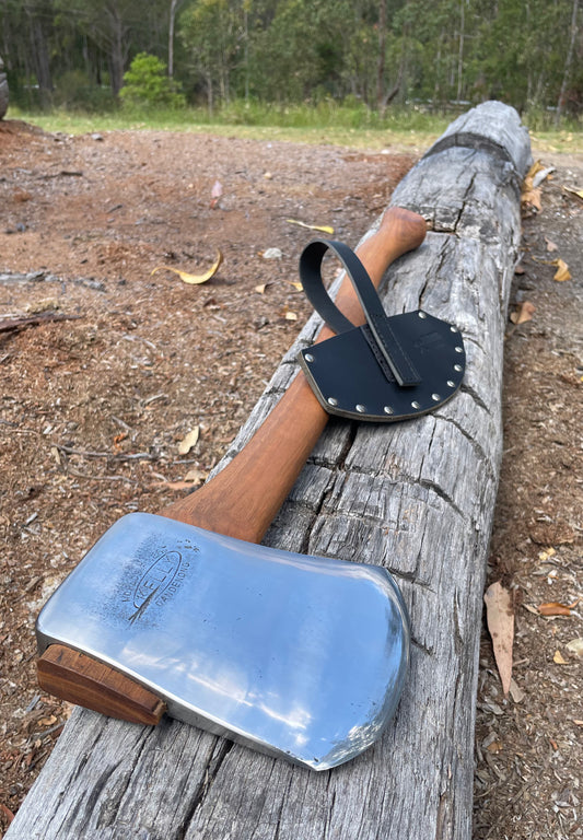 RA074 Reconditioned  Worlds Finest Kelly Dandenong  True Temper Canada axe with 800mm spotted gum handle