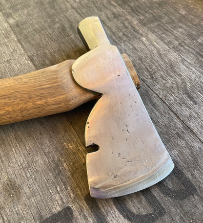 RA080 Reconditioned N Weed Shinglers hatchet with 370mm spotted gum handle