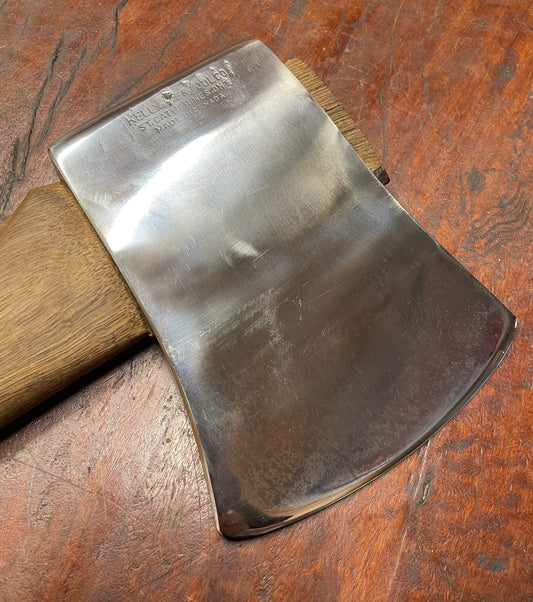 RA076 Reconditioned  Kelly St Catharines 4lb Made in Canada axe with 800mm spotted gum handle