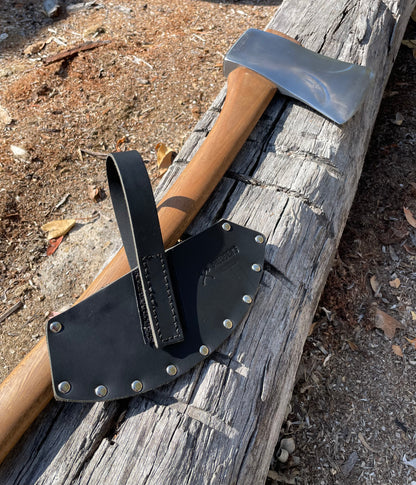 RA062 Reconditioned Kelly St Catharines Made in Canada axe with 800mm spotted gum handle