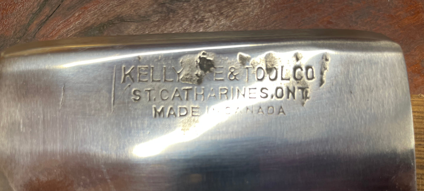 RA076 Reconditioned  Kelly St Catharines 4lb Made in Canada axe with 800mm spotted gum handle
