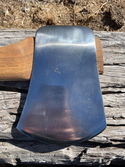 RA055 Reconditioned Gilpin Cannock 4lb axe with 800mm spotted gum handle